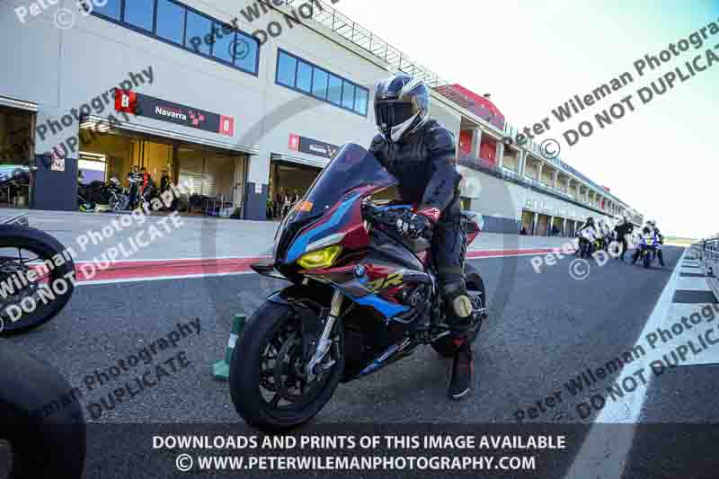 cadwell no limits trackday;cadwell park;cadwell park photographs;cadwell trackday photographs;enduro digital images;event digital images;eventdigitalimages;navarra;no limits trackdays;peter wileman photography;racing digital images;trackday digital images;trackday photos